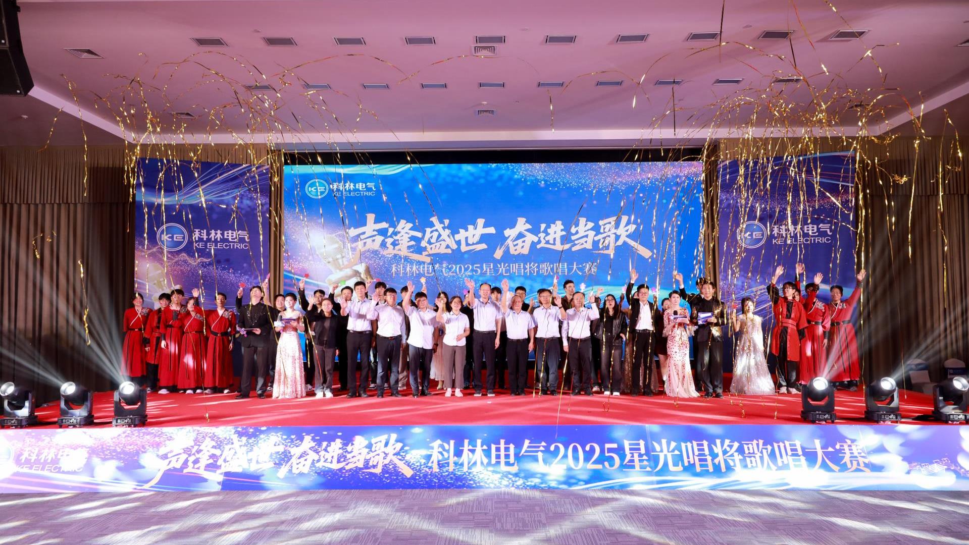 微扑克官网生涯